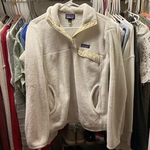 patagonia sweatshirt